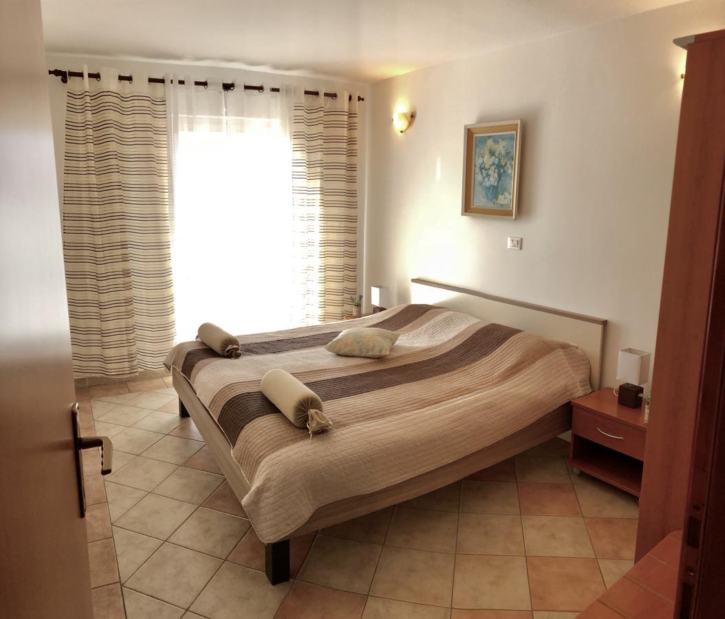 Apartment Dana Ровинь Экстерьер фото